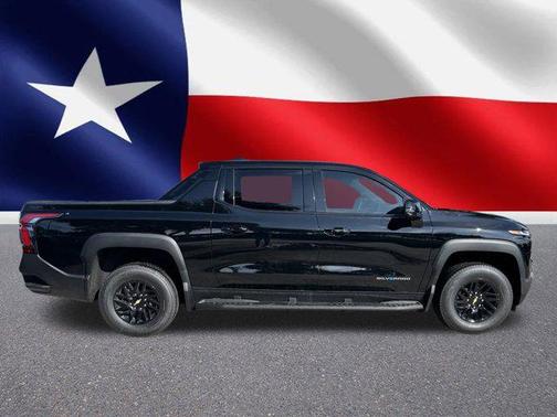 2025 Chevrolet Silverado EV LT
