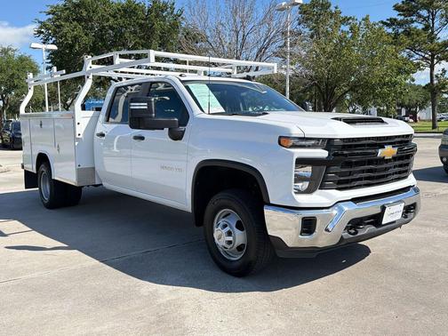 Summit White 2024 Chevrolet Silverado 3500 WT