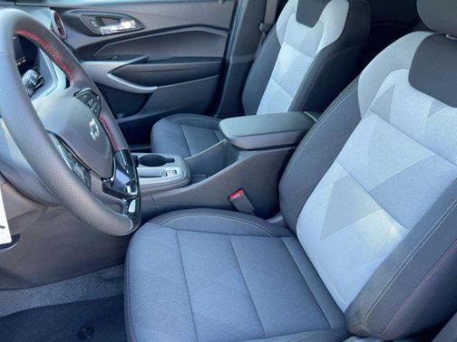 2026 Chevrolet Trax FWD 1RS