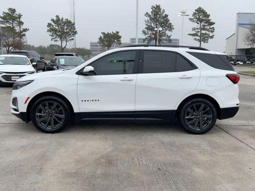 2022 Chevrolet Equinox FWD RS