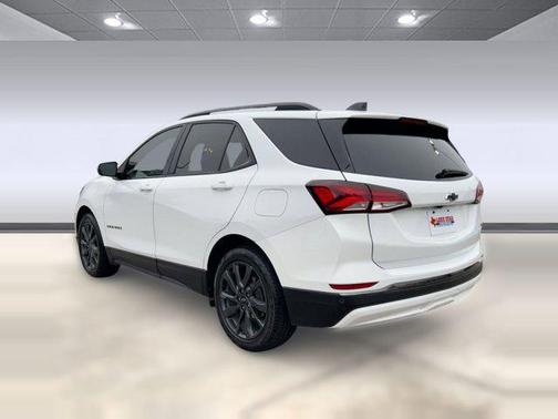2022 Chevrolet Equinox FWD RS
