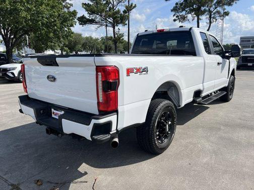2023 Ford F-250 XL