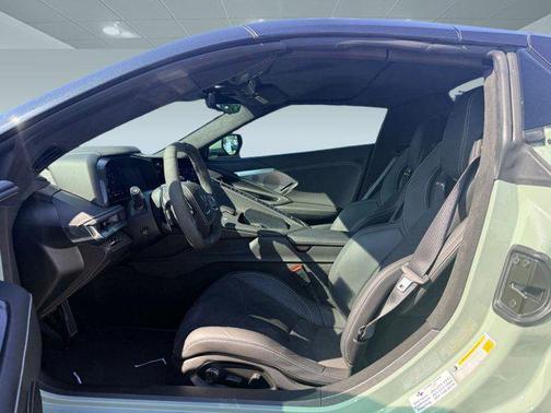 2024 Chevrolet Corvette Stingray w/3LT