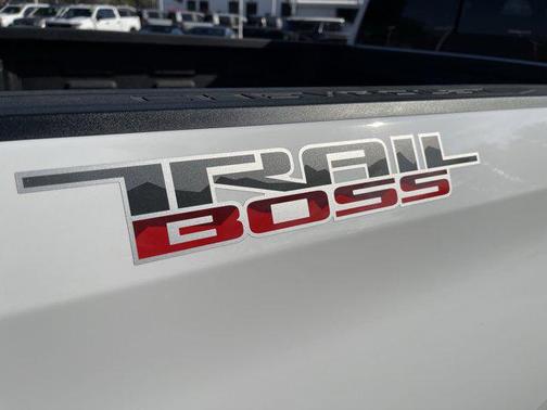 2025 Chevrolet Silverado 1500 LT Trail Boss
