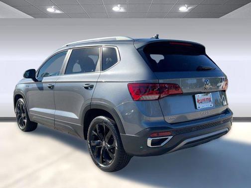 2022 Volkswagen Taos 1.5T SEL