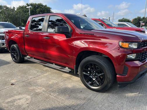 2022 Chevrolet Silverado 1500 Custom