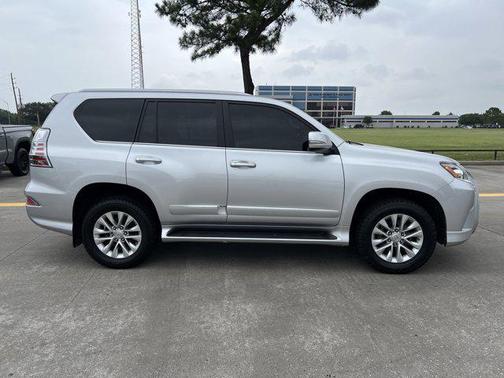 2019 Lexus GX 460 Base