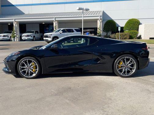2026 Chevrolet Corvette Stingray w/1LT
