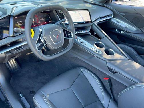 2026 Chevrolet Corvette Stingray w/1LT