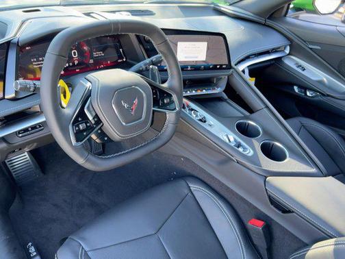 2026 Chevrolet Corvette Stingray w/1LT