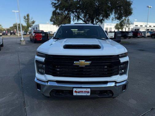 2025 Chevrolet Silverado 3500 WT