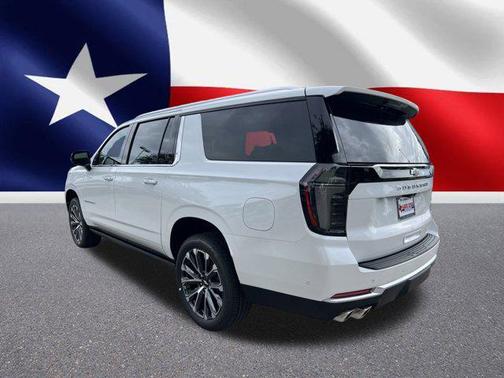 2025 Chevrolet Suburban 4WD High Country