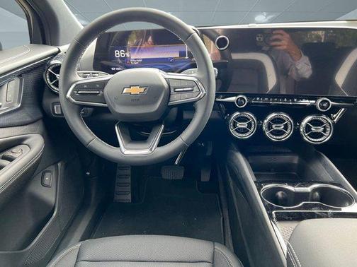 2025 Chevrolet Blazer EV eAWD LT