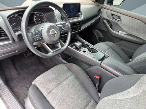 Glacier White 2022 Nissan Rogue S