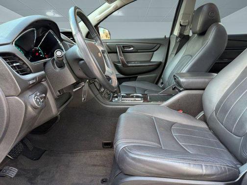 2017 Chevrolet Traverse Premier