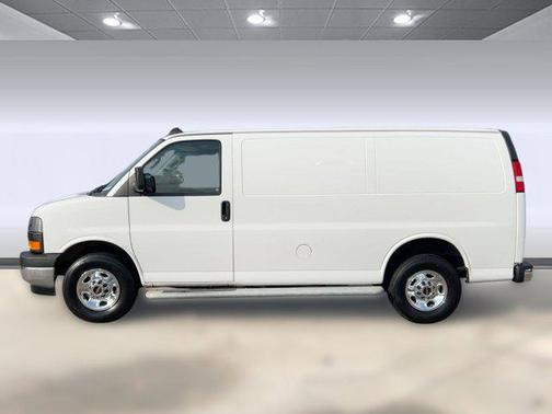 2024 GMC Savana 2500 Work Van