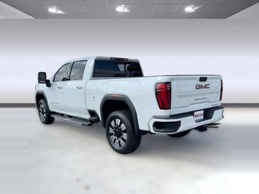 2025 GMC Sierra 2500 Denali