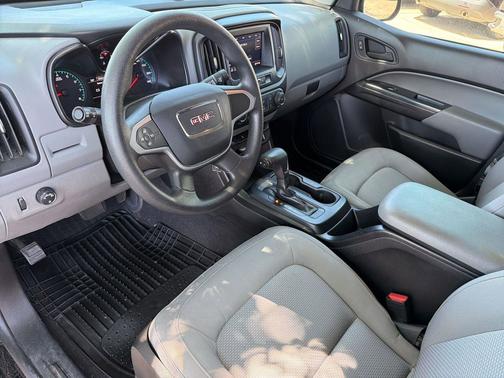 Onyx Black 2021 GMC Canyon Elevation Standard