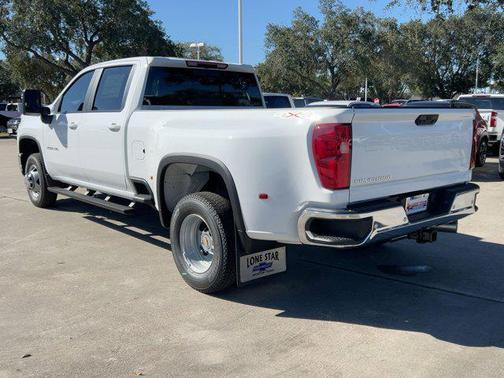 2026 Chevrolet Silverado 3500 LT