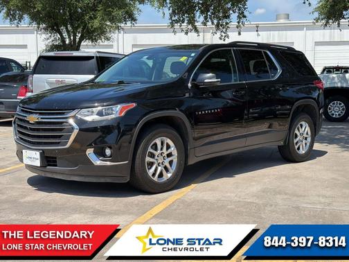 Mosaic Black Metallic 2020 Chevrolet Traverse LT Cloth