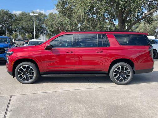 2026 Chevrolet Suburban RST