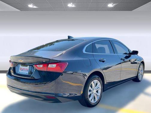 2025 Chevrolet Malibu FWD 1LT