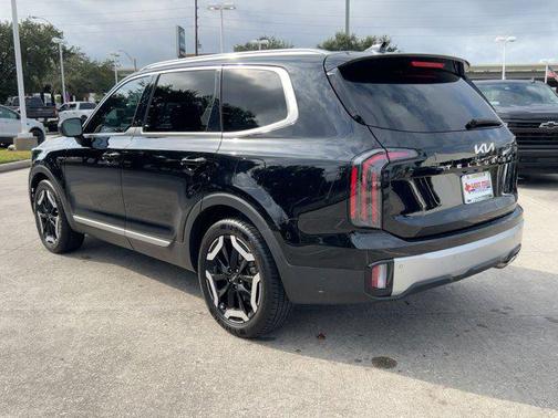 2023 Kia Telluride EX