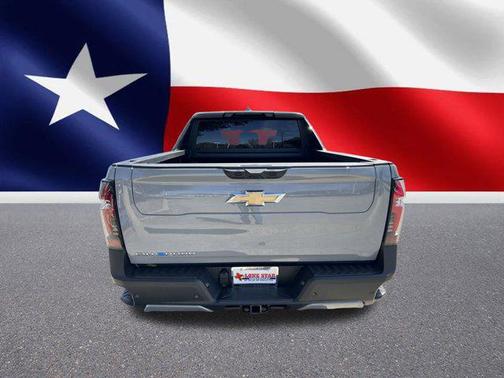 2025 Chevrolet Silverado EV LT