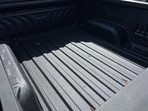 2025 Chevrolet Silverado EV LT