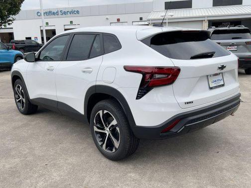 2026 Chevrolet Trax FWD 1RS