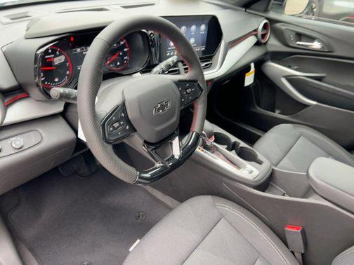 2026 Chevrolet Trax FWD 1RS