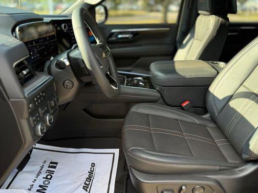 2025 Chevrolet Tahoe 4WD High Country