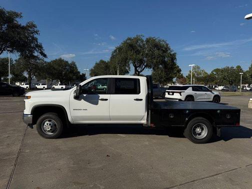 2025 Chevrolet Silverado 3500 WT