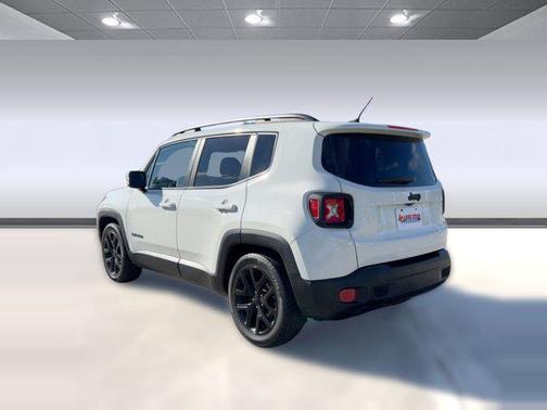 2017 Jeep Renegade Altitude