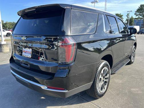 2025 Chevrolet Tahoe LS