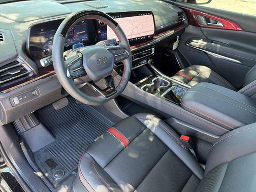 Mosaic Black Metallic 2026 Chevrolet Traverse RS