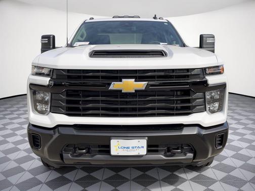 Summit White 2026 Chevrolet Silverado 2500 Crew Cab, Standard Bed, WT, 4WD
