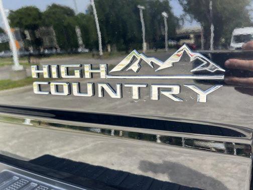 2024 Chevrolet Silverado 2500 High Country