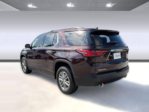 Black Cherry Metallic 2023 Chevrolet Traverse LT Cloth