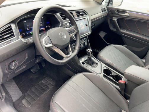 2024 Volkswagen Tiguan 2.0T Wolfsburg Edition