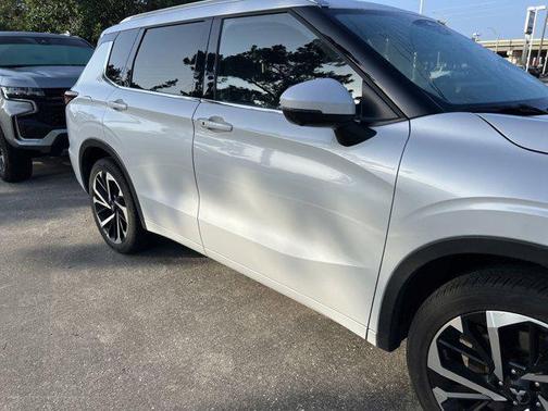 2024 Mitsubishi Outlander SEL 2.5 2WD