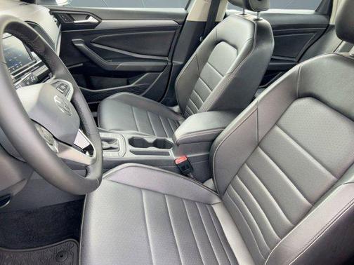 2022 Volkswagen Jetta 1.5T SE