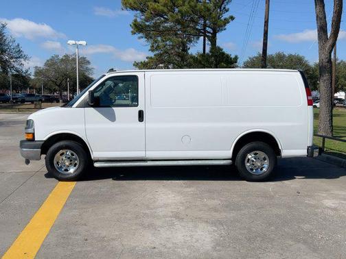 2024 Chevrolet Express 2500 RWD 2500 Regular Wheelbase WT