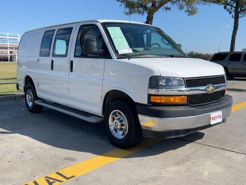 2024 Chevrolet Express 2500 RWD 2500 Regular Wheelbase WT