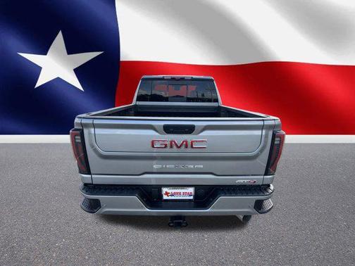 2025 GMC Sierra 2500 AT4