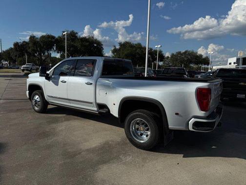 2026 Chevrolet Silverado 3500 High Country