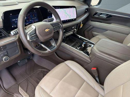 Radiant Red Tintcoat 2025 Chevrolet Tahoe LT
