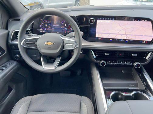 2025 Chevrolet Tahoe LS