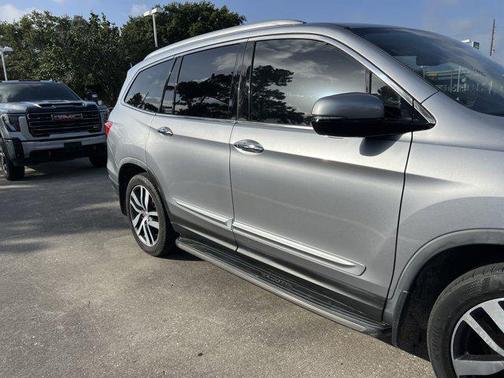 2017 Honda Pilot Elite