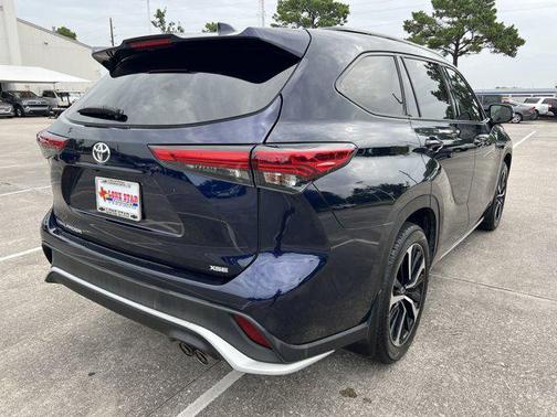 2021 Toyota Highlander XSE